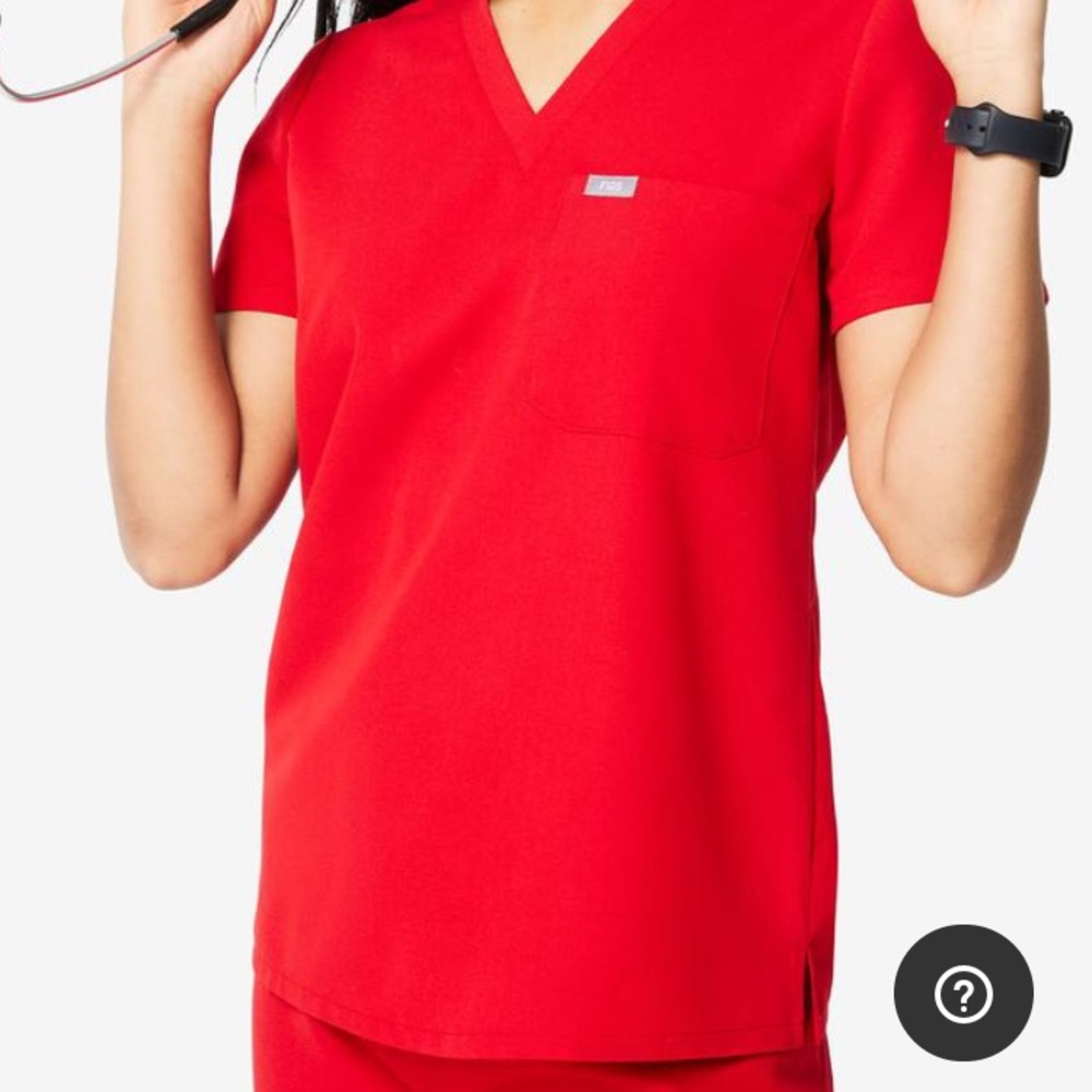 Figs scrub top
